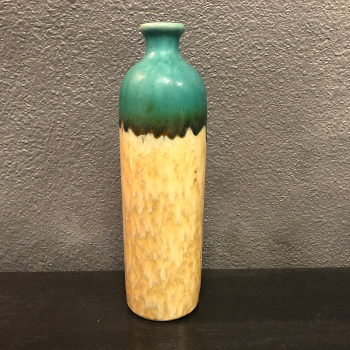 Pottery Vase Decor