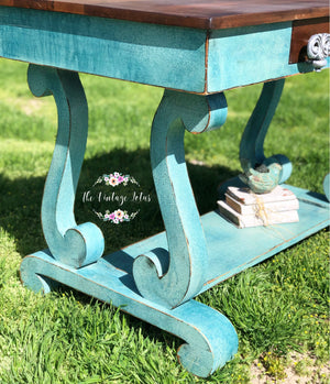 Vintage Empire Table